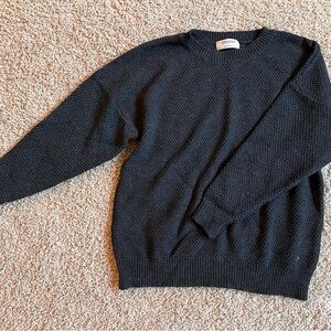 Zenana Outfitters Black Crewneck Sweater